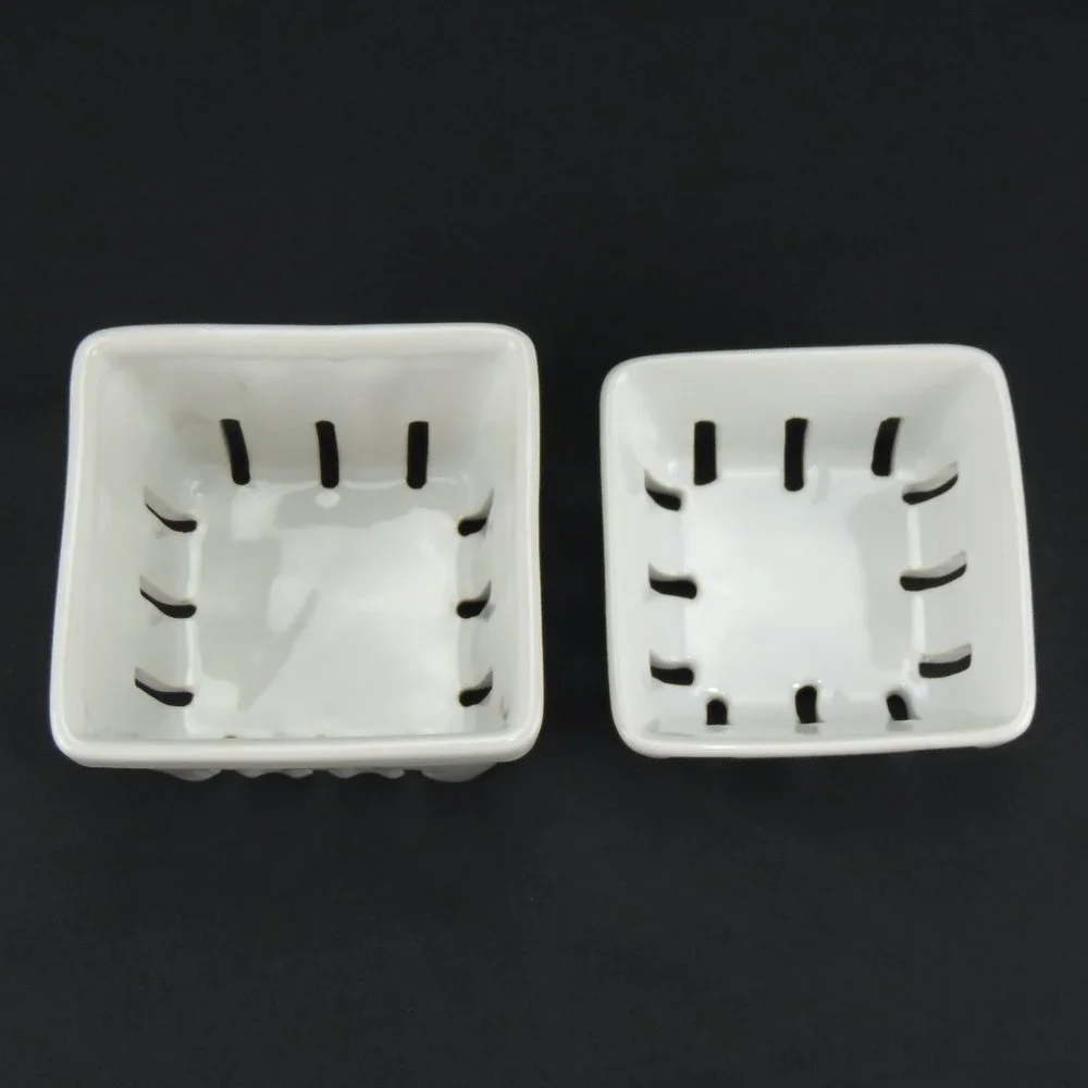 Sur la Table White Berry Basket Set